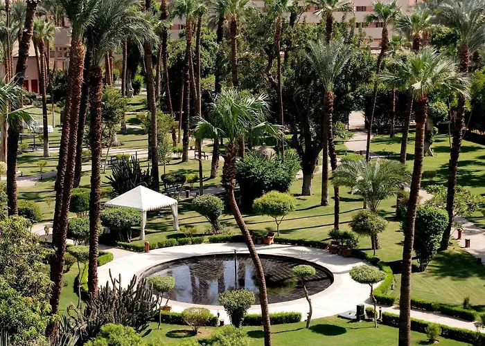 Hotel Pavillon Winter Louxor