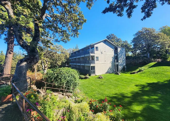 Westcliff Lodge