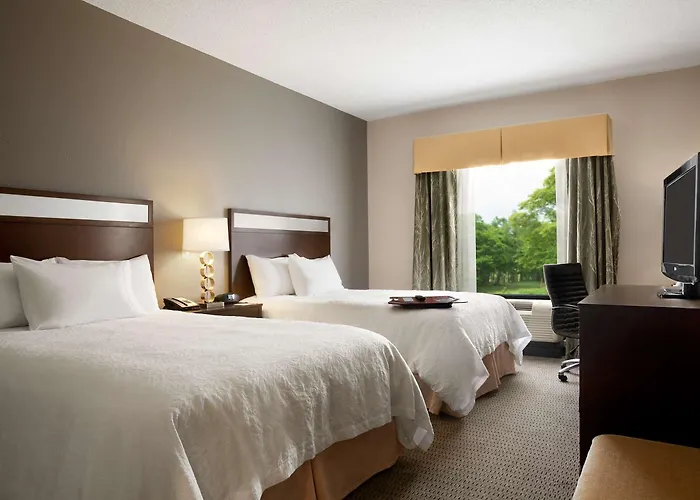 Hampton Inn & Suites - Mansfield