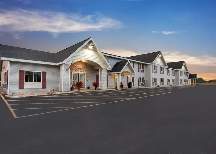 Baymont By Wyndham Marinette