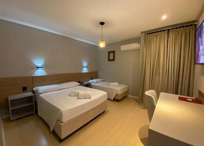 Hotel Plaza Sul Carázinho