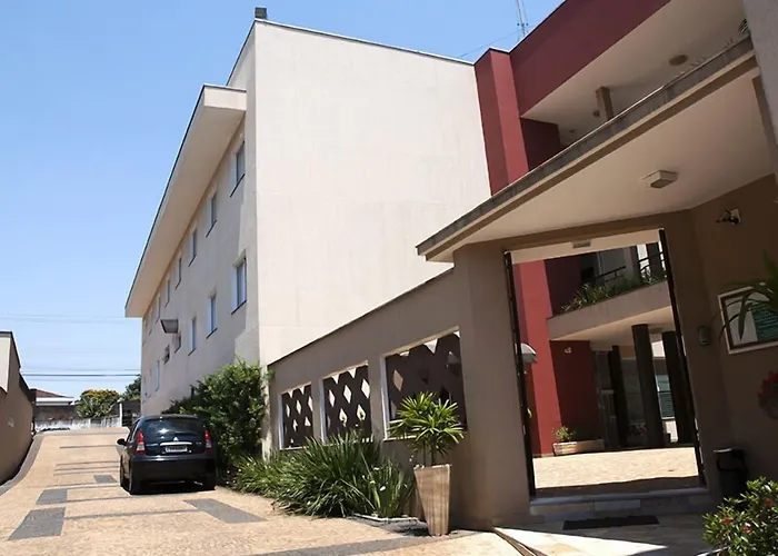 Hotel Premium Pirassununga