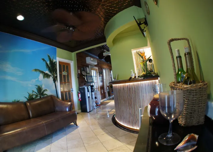 Seascape Tropical Inn (Adults Only) Key West
