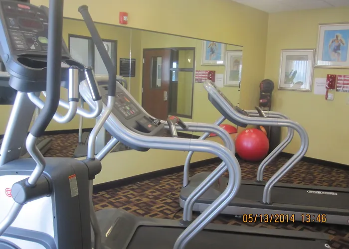 Spark By Hilton Glendive