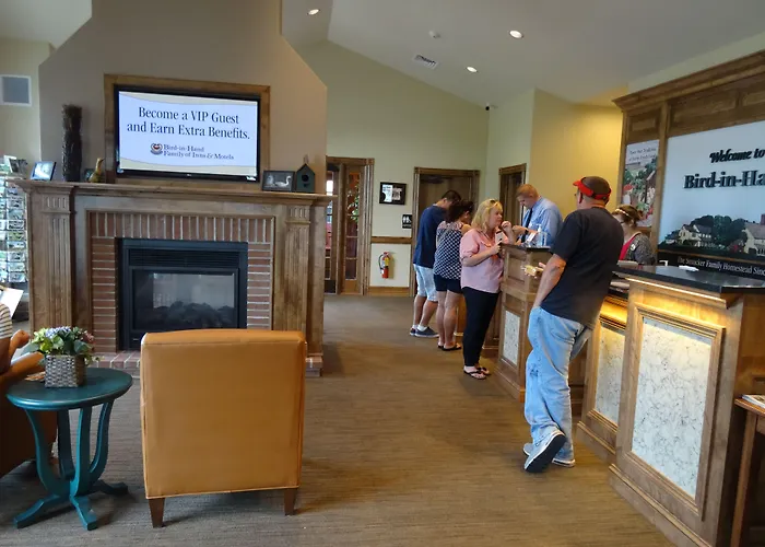 Bird-In-Hand Family Inn