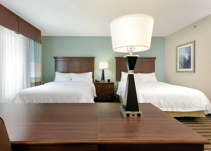 Adairsville Hotels