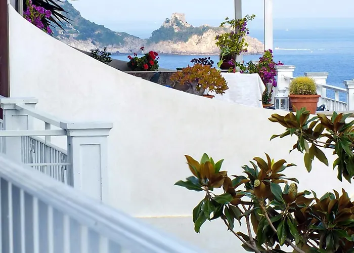 Maresca Hotel Praiano