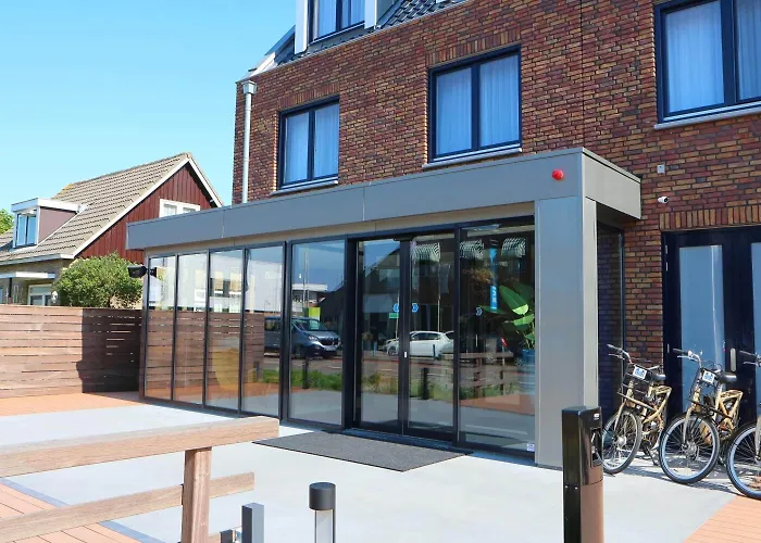 Blue Mansion Hotel Aalsmeer