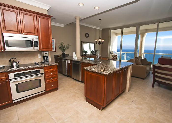 Beach Club Resort And Spa Pensacola Beach