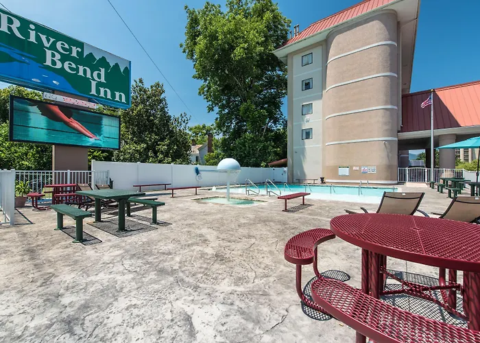 River Bend Inn - Pigeon Forge