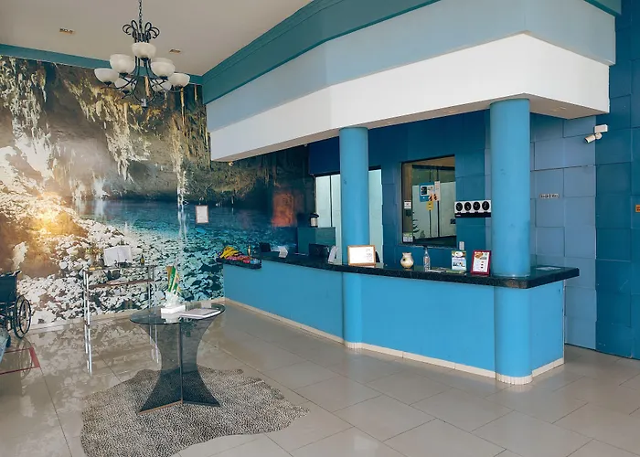 Hotel Lago Azul Bonito 