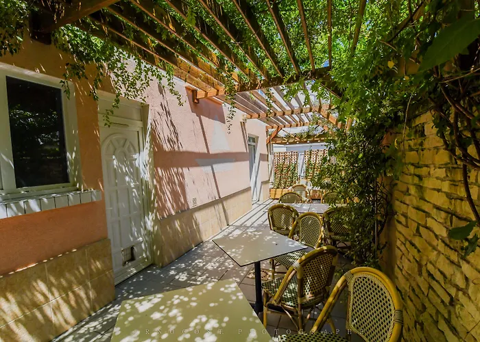 Logis Hôtel Rêve de Sable Royan