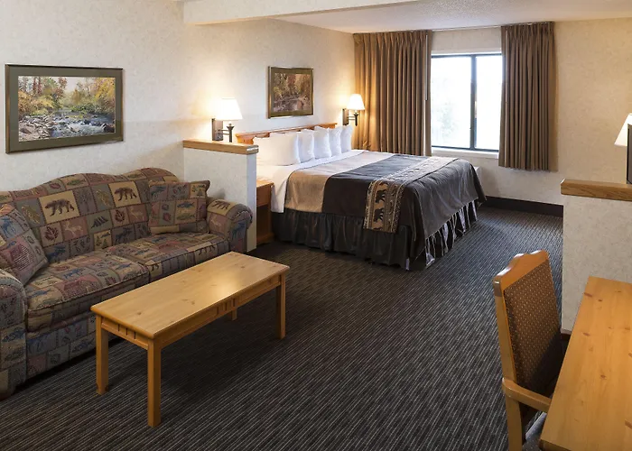 Kelly Inn And Suites Mitchell
