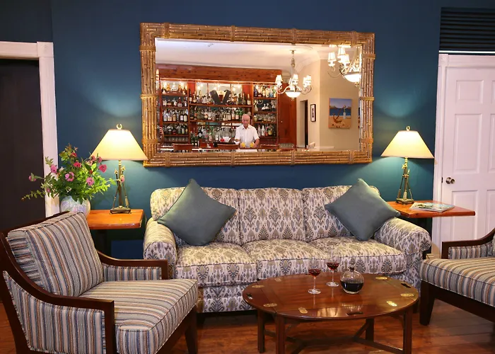 Hotels in Hamilton City
