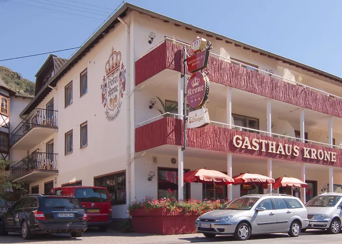 Hotels in Kestert