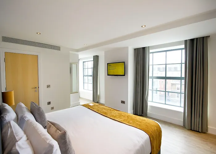 Staycity Aparthotels Deptford Bridge Station