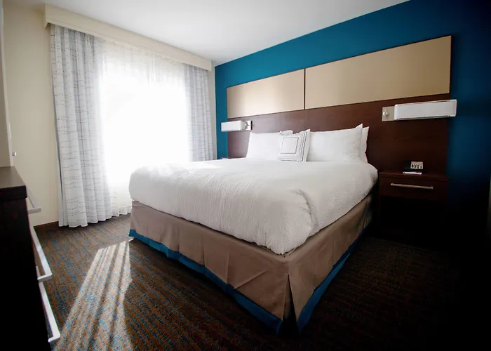 Residence Inn By Marriott Omaha West