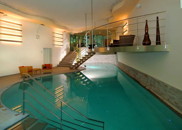TH San Pellegrino - Monzoni Hotel
