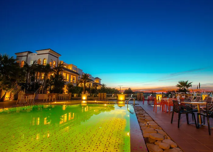 Aparthotel Mnar Castle Tala Lakran