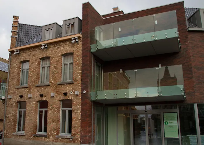Hotel De Boskar Peer