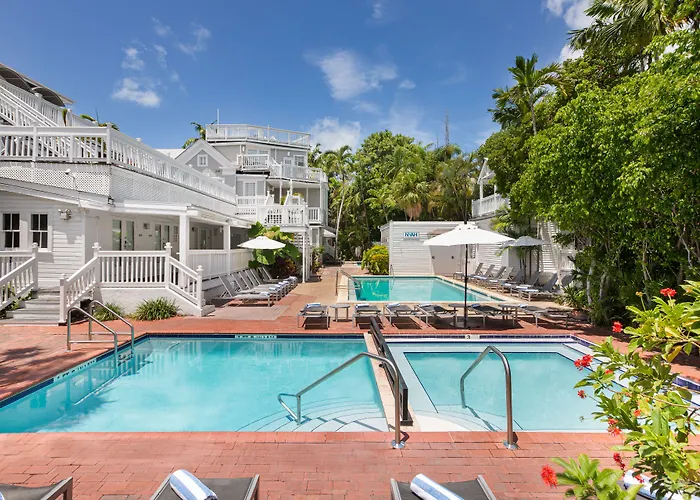 Nyah - Adult Exclusive Bed & Breakfast Key West