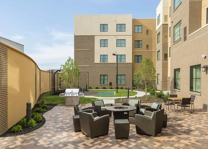 Niles Hotels