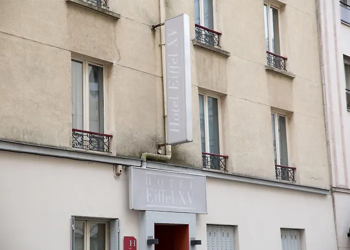 Hotel Eiffel XV París