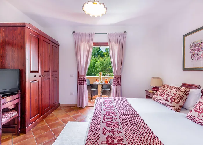 Residence Sos Alinos Cala Liberotto