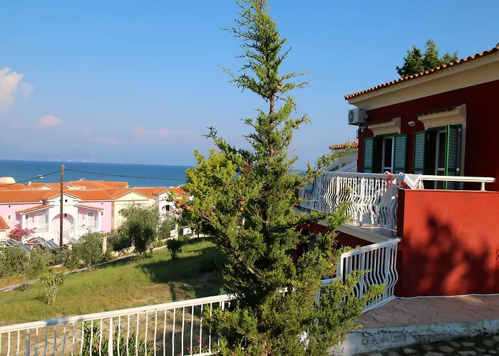 Kavos Hotels