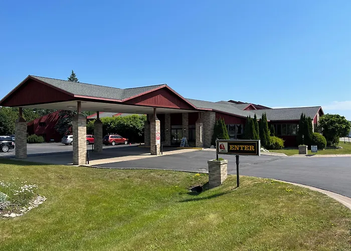 Cedar Hill Lodge