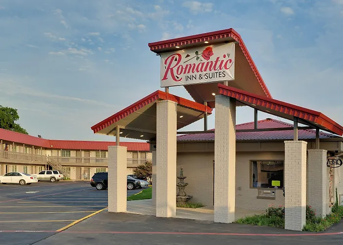 Romantic Inn & Suites