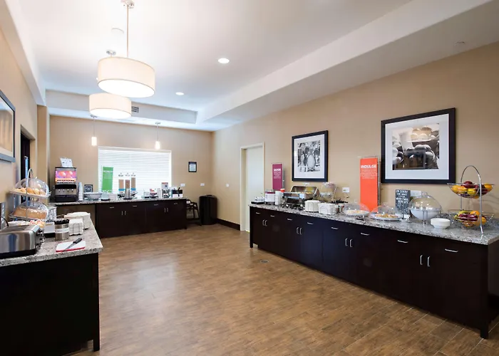 Saskatoon Hotels