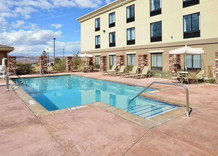 Holiday Inn Express & Suites Page - Lake Powell Area By Ihg