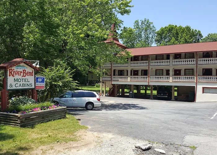 Riverbend Motel & Cabins Helen