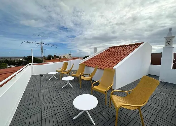 Alto House Faro, Al De Assinatura Modernista