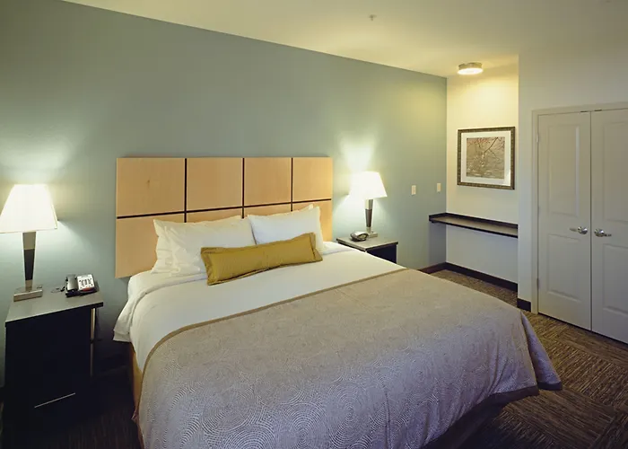Candlewood Suites Fort Collins By Ihg