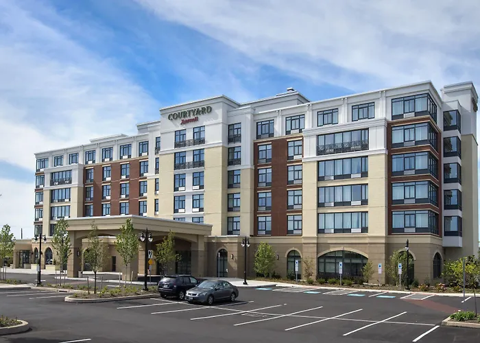 Lansdale Hotels