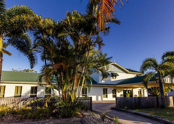 Shamrock Gardens Motel