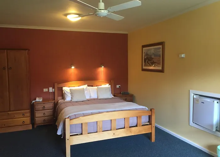 Lake Roxburgh Lodge