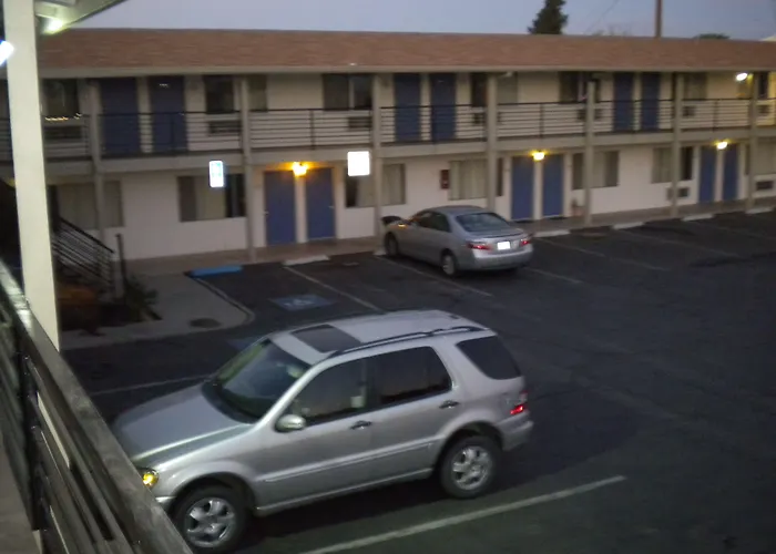 Wasco Inn