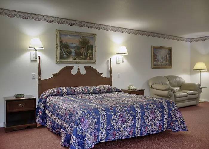 Crescent City Hotels
