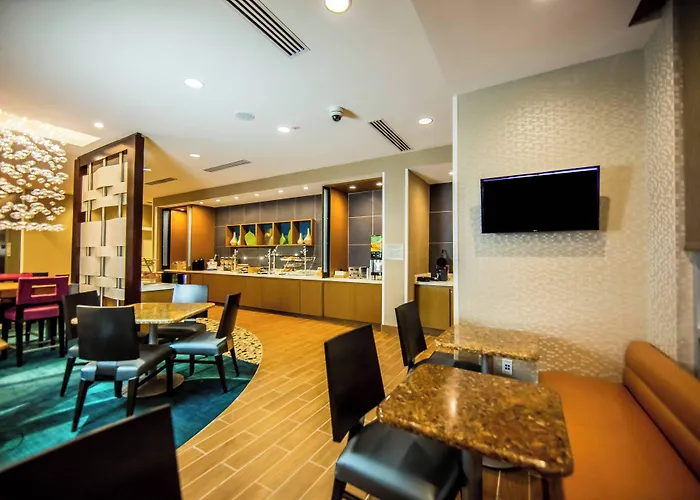 Saint Pauls Hotels