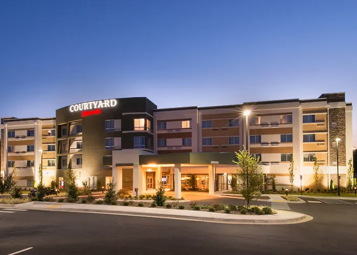 Courtyard By Marriott Hot Springs Hotel
