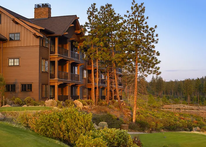 Tetherow Hotel Deschutes River Woods