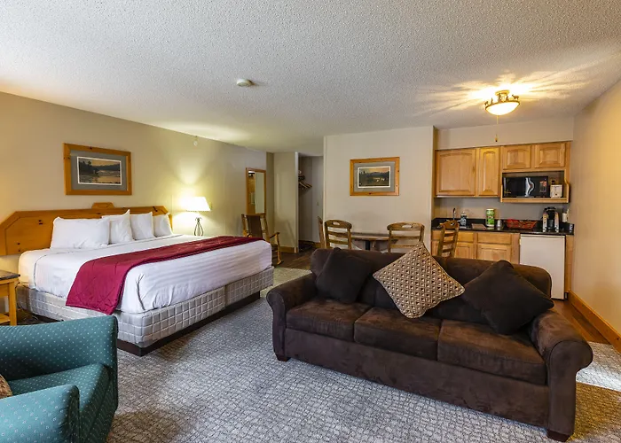 Lodge At Palmer Gulch Hill City