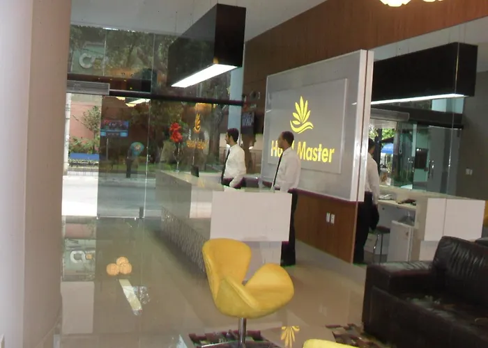 Hotel Master Governador Valadares