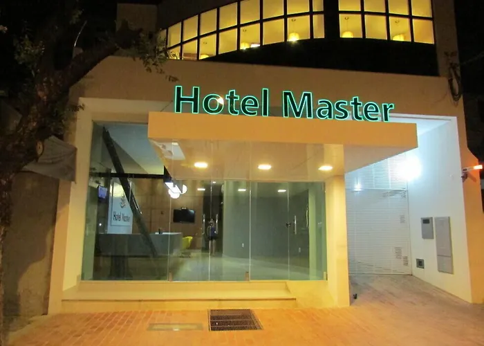 Hotel Master Governador Valadares