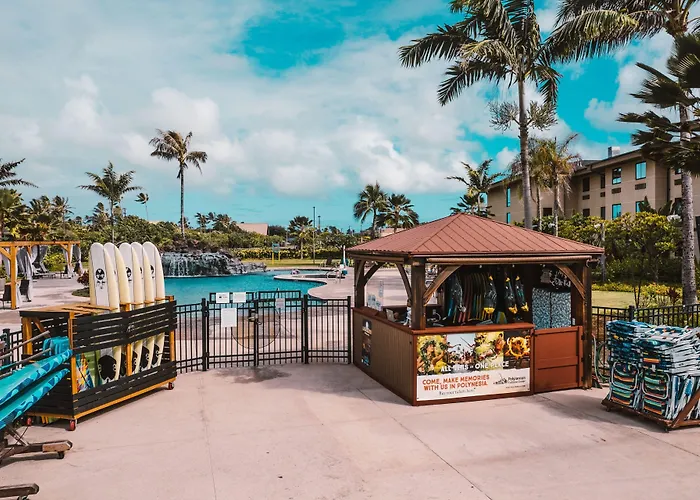 Laie Hotels