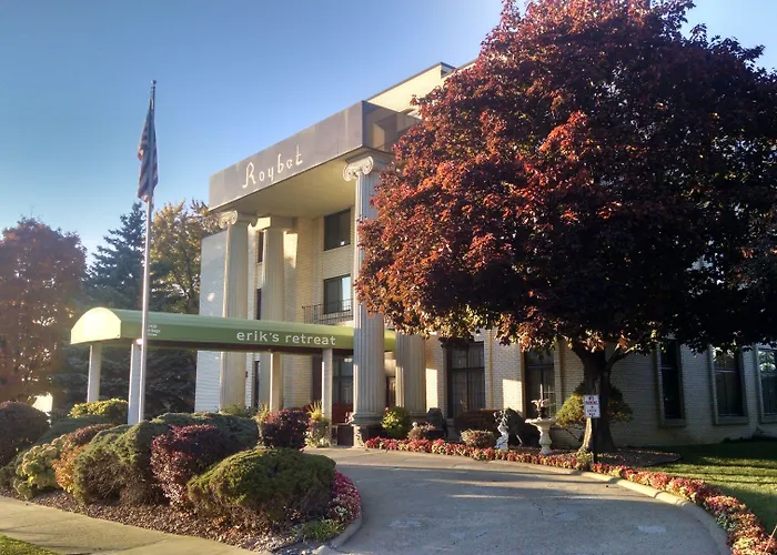 Hotels in Edina