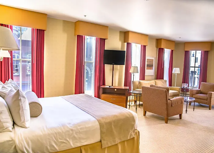 Hotel a Central City